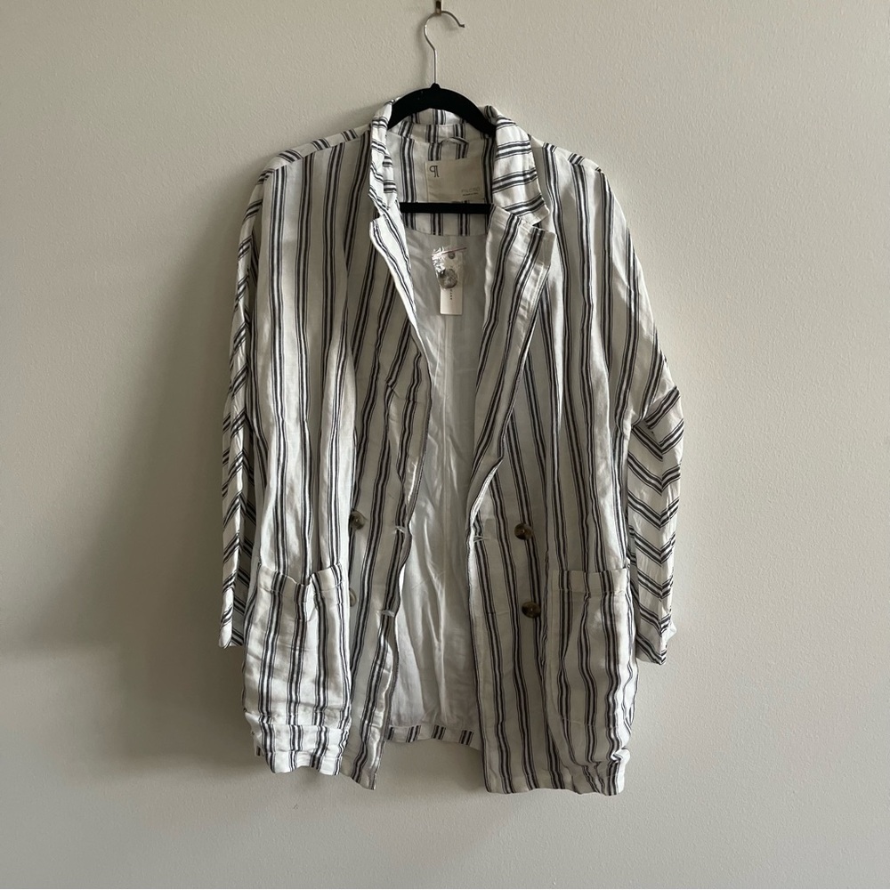 NWT Anthropologie Pilcro medium white and blue boyfriend jacket